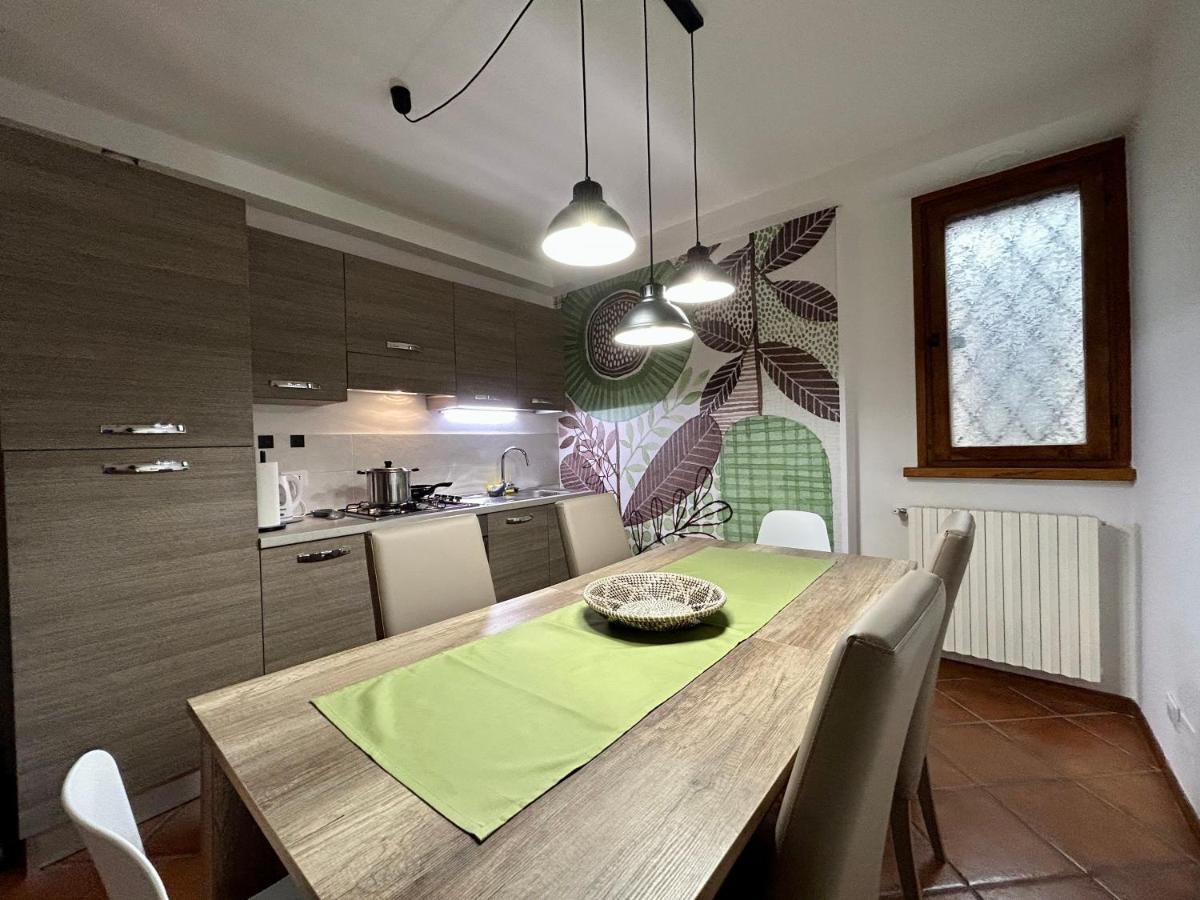 Sunflower Apartment بسكييرا ديل غاردا المظهر الخارجي الصورة